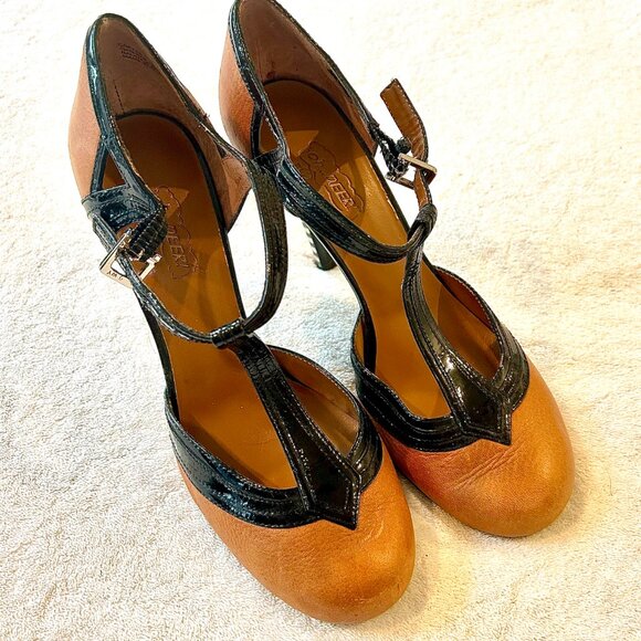 Oh! Deere Leather/Patent T-Strap Mary Jane with Striped Heel (Size 7) - Picture 2 of 4